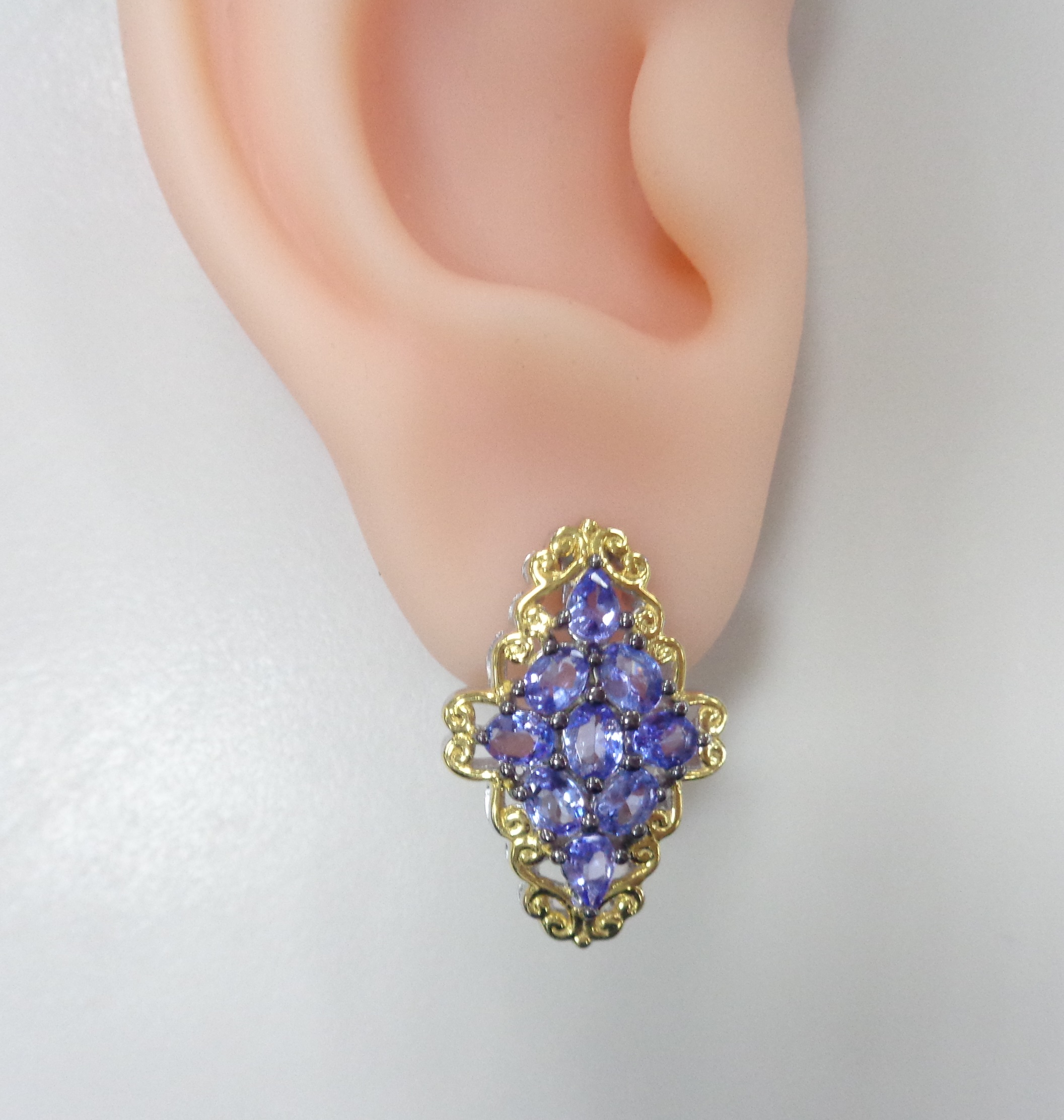 Серебряные серьги с танзанитами